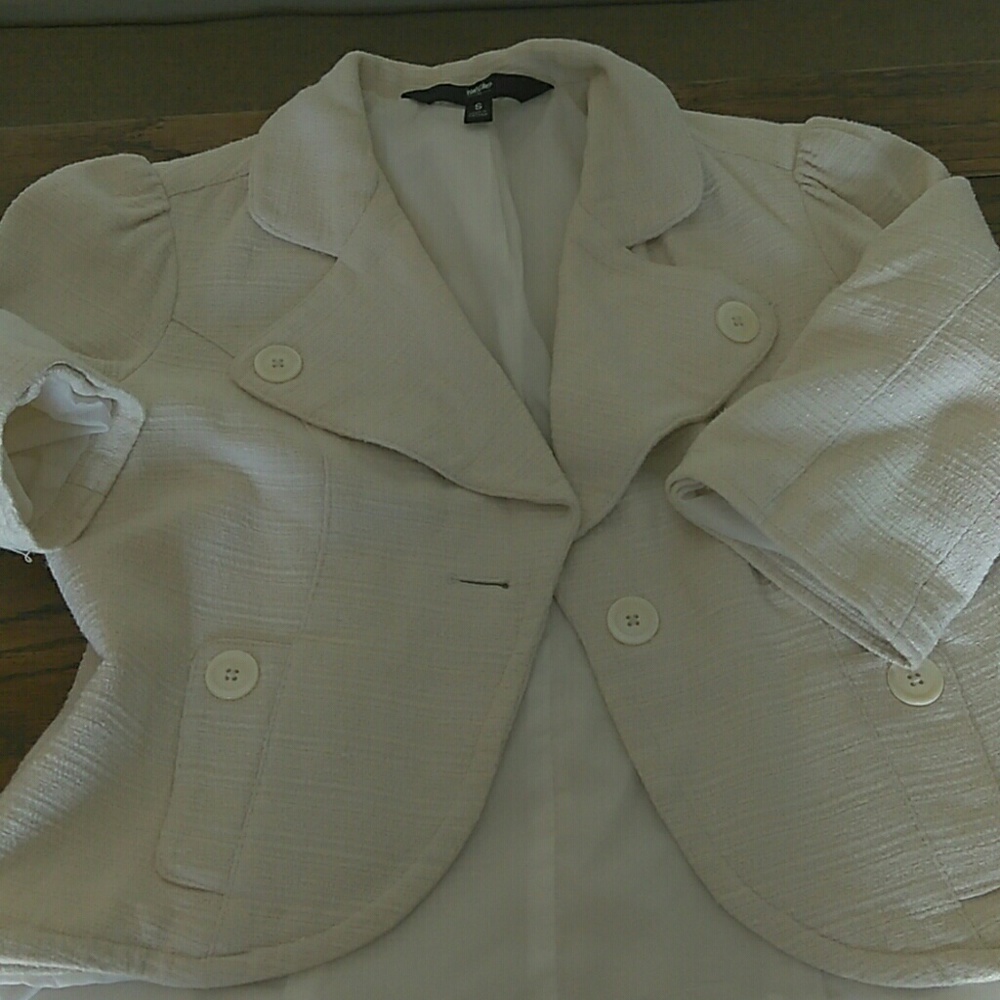 Ivory jacket/blazer